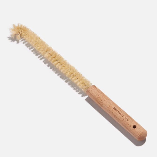 Long brush for cleaning bottles with a narrow opening.  Natural fibers and wood handle. Zero waste.